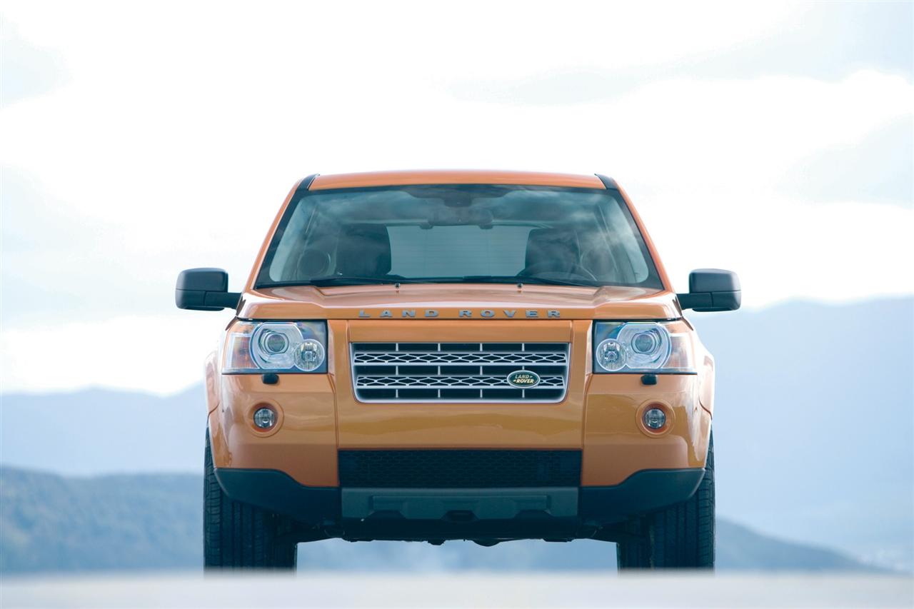 2010 Land Rover LR2